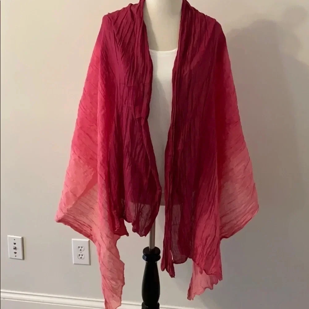 •Longaberger• Horizon of Hope Scarf, like new💕